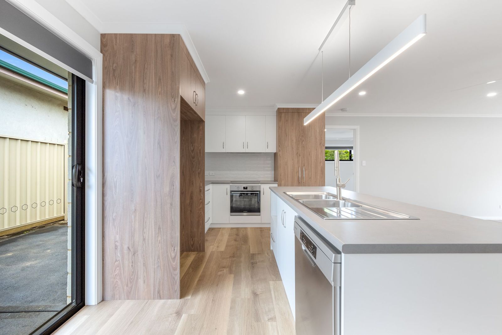 Executive Style Living In Brand New Townhouse