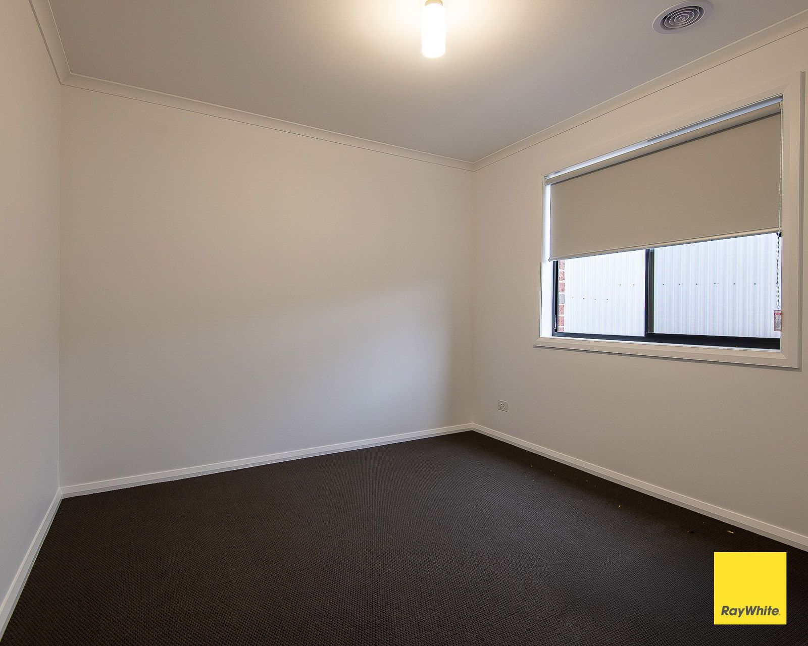 Must See - Modern & Low-Maintenance Living in Golden Square