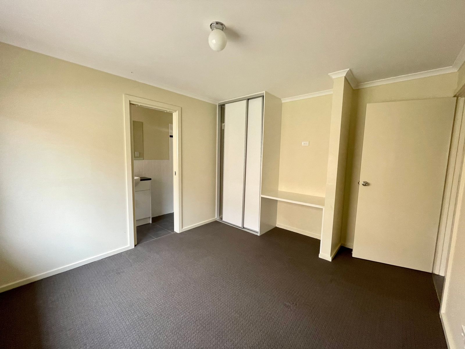 Modern Home - Central Location