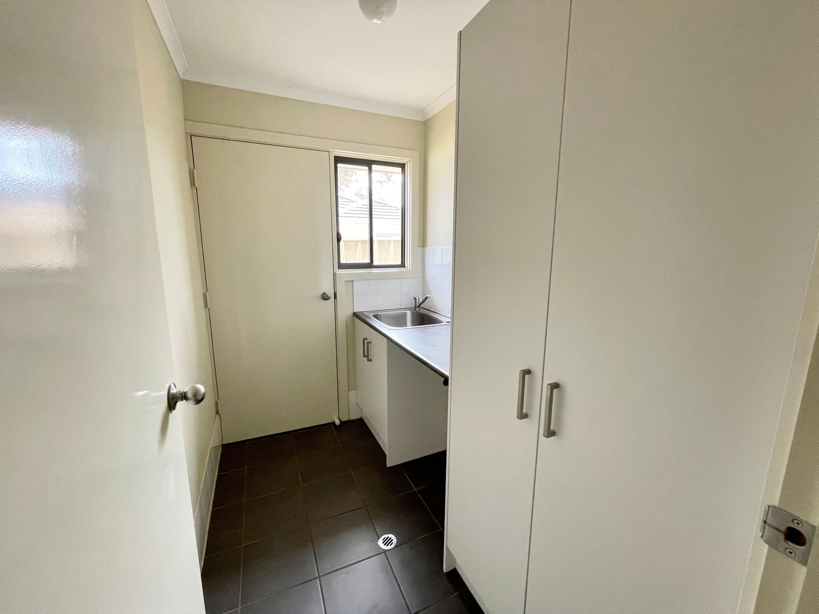 Modern Home - Central Location