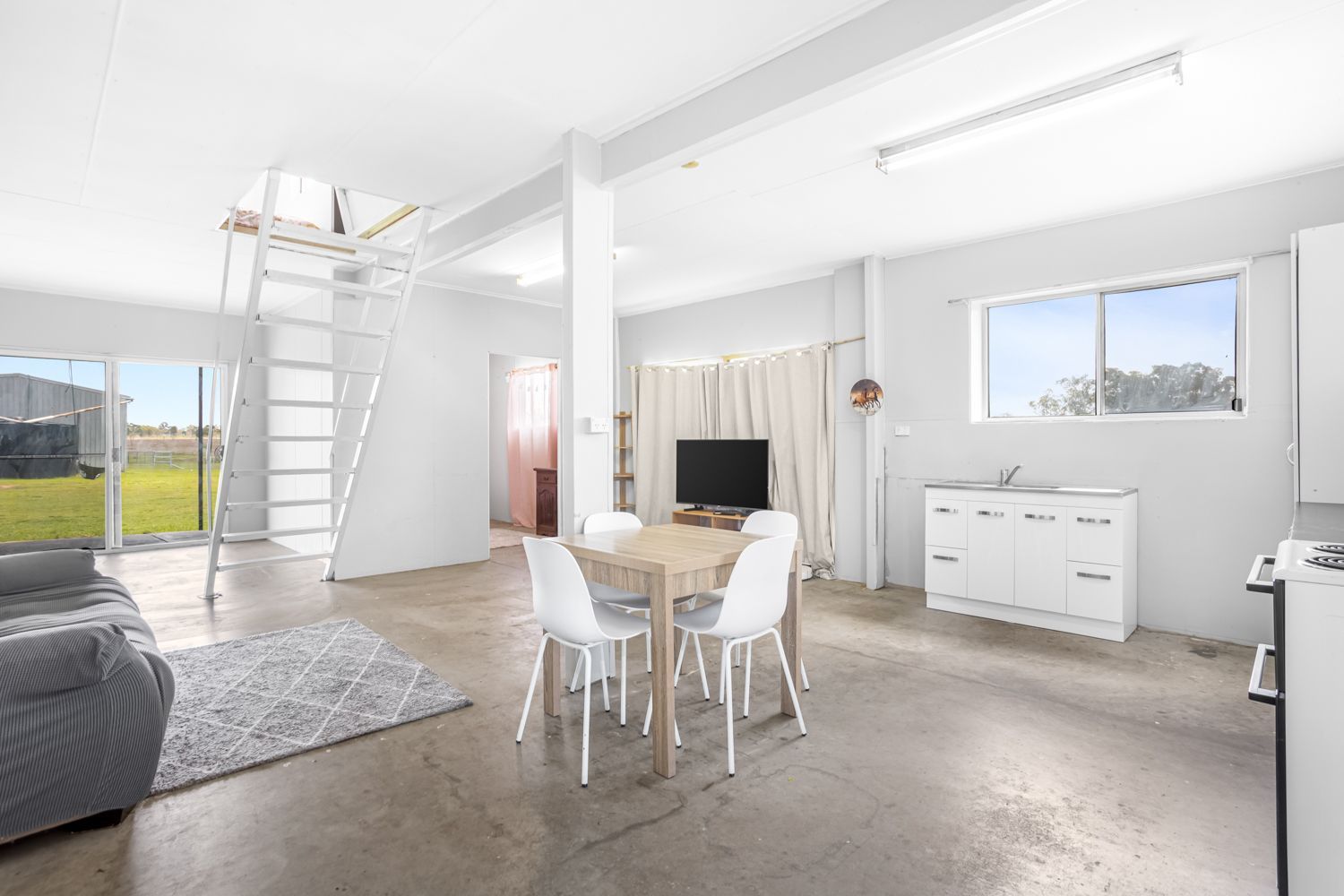 Make It Yours - 150 acres* in Alton Downs!