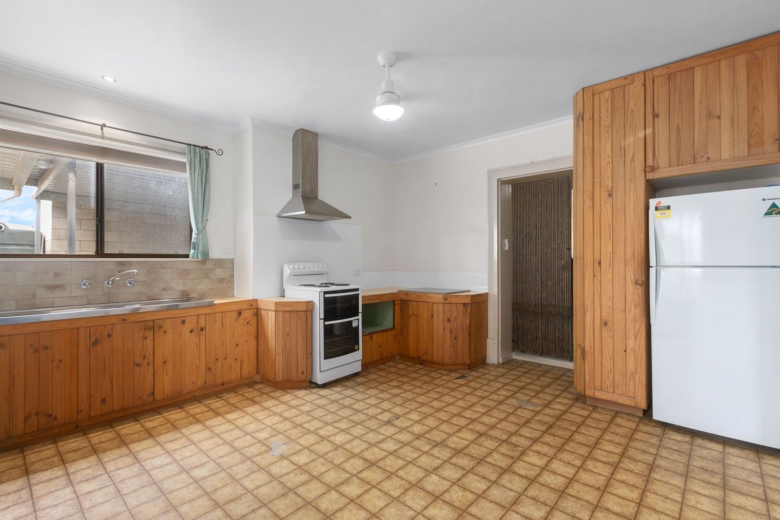 For Rent - Charming 3-Bedroom Home with plenty of shedding