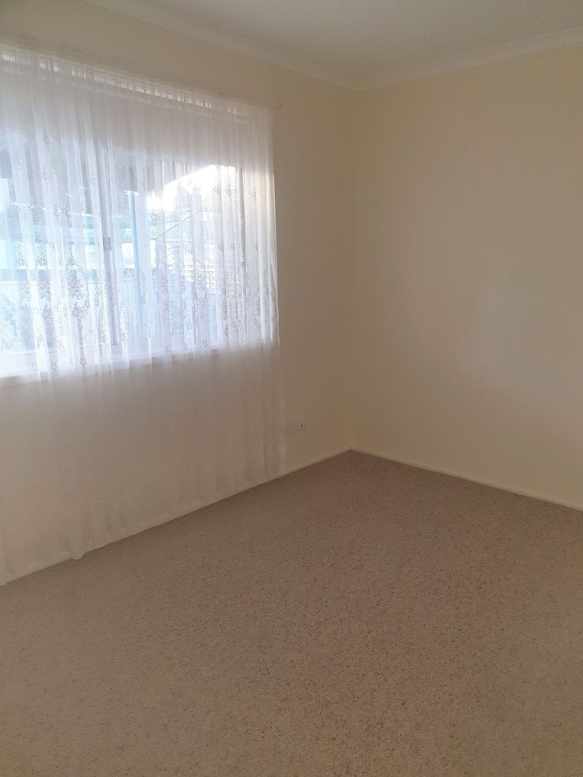 Excellent Unit for Rental in Central Kingston SE