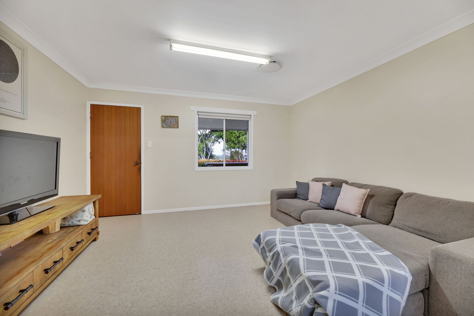 Country Charm with Privacy and Views