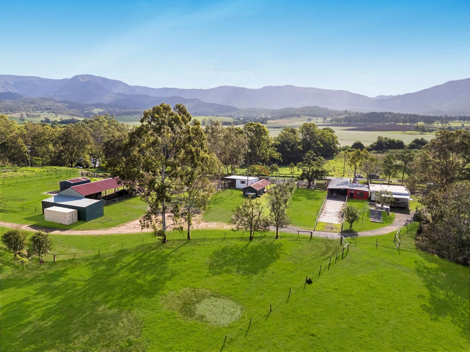 PREMIUM LIFESTYLE & FARMING OPPORTUNITY