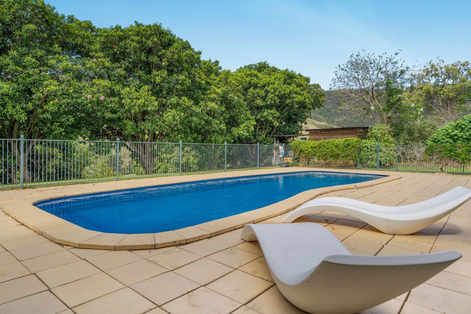 PREMIUM LIFESTYLE & FARMING OPPORTUNITY