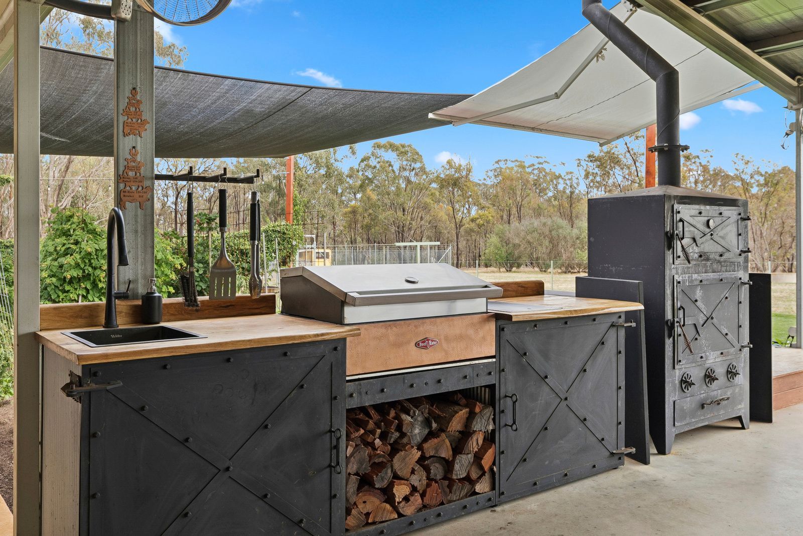 FULLY OFF-GRID LUXURY ON 35 ACRES - SUSTAINABLE LIVING REDEFINED