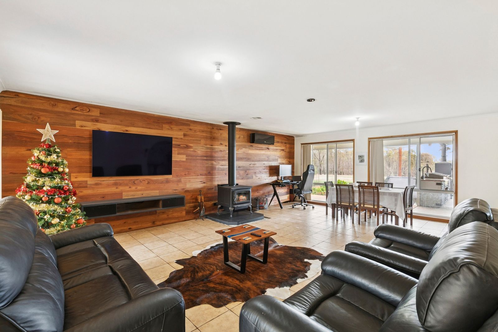 FULLY OFF-GRID LUXURY ON 35 ACRES - SUSTAINABLE LIVING REDEFINED