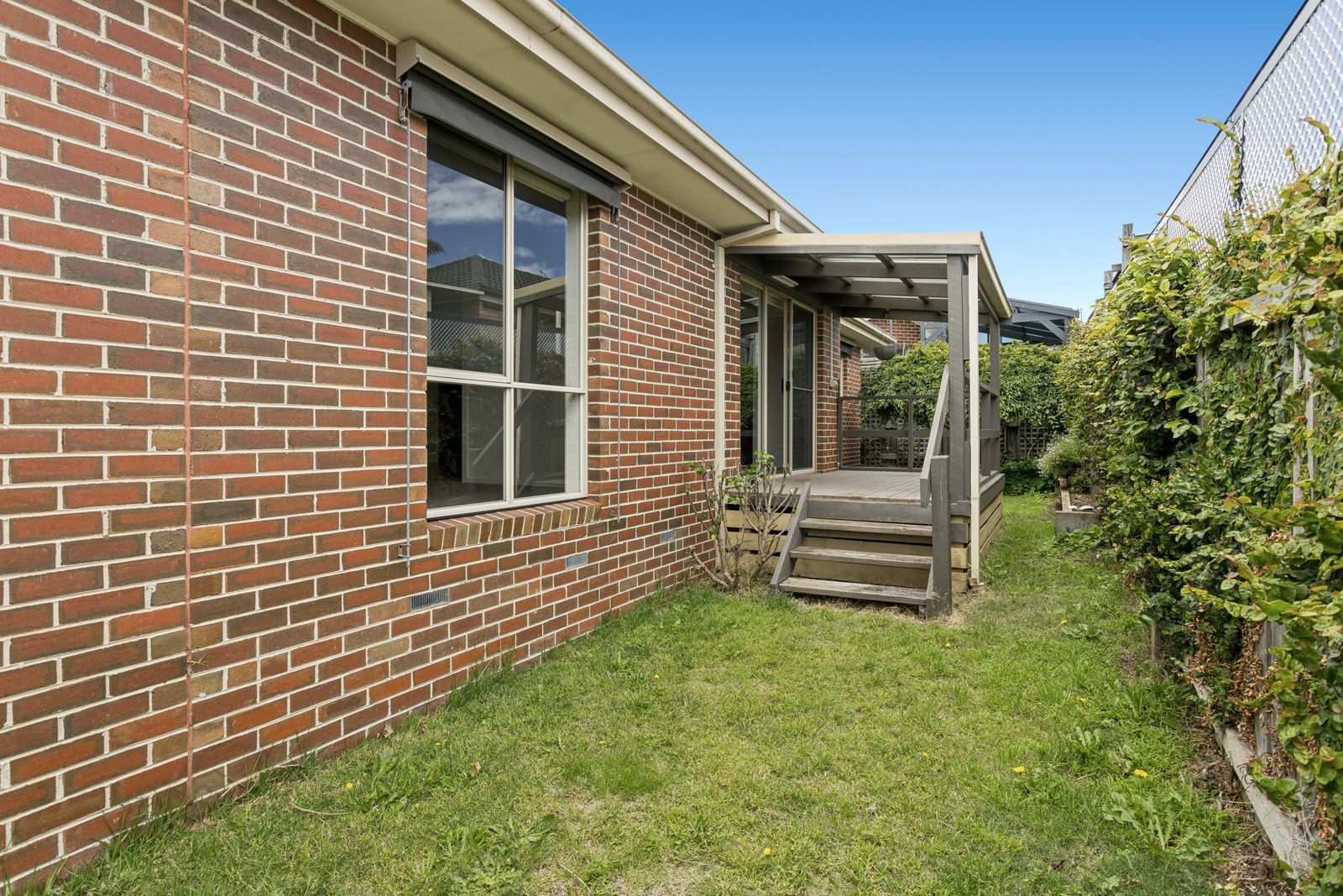 Low maintenance modern living