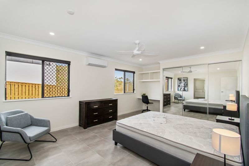 Rooms available from $330, $270 and $260