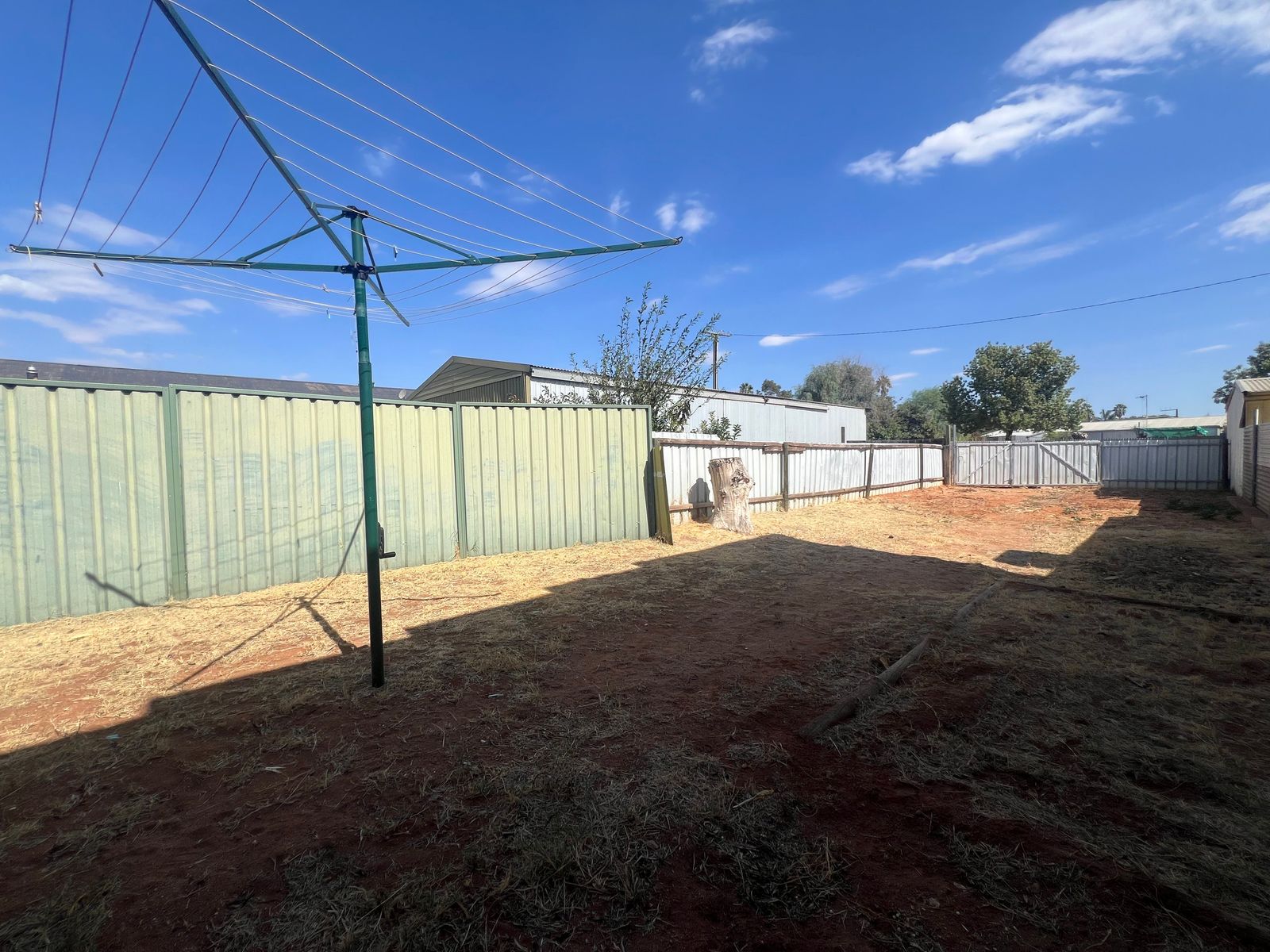 Glossop Gem: Your New Peaceful Base!