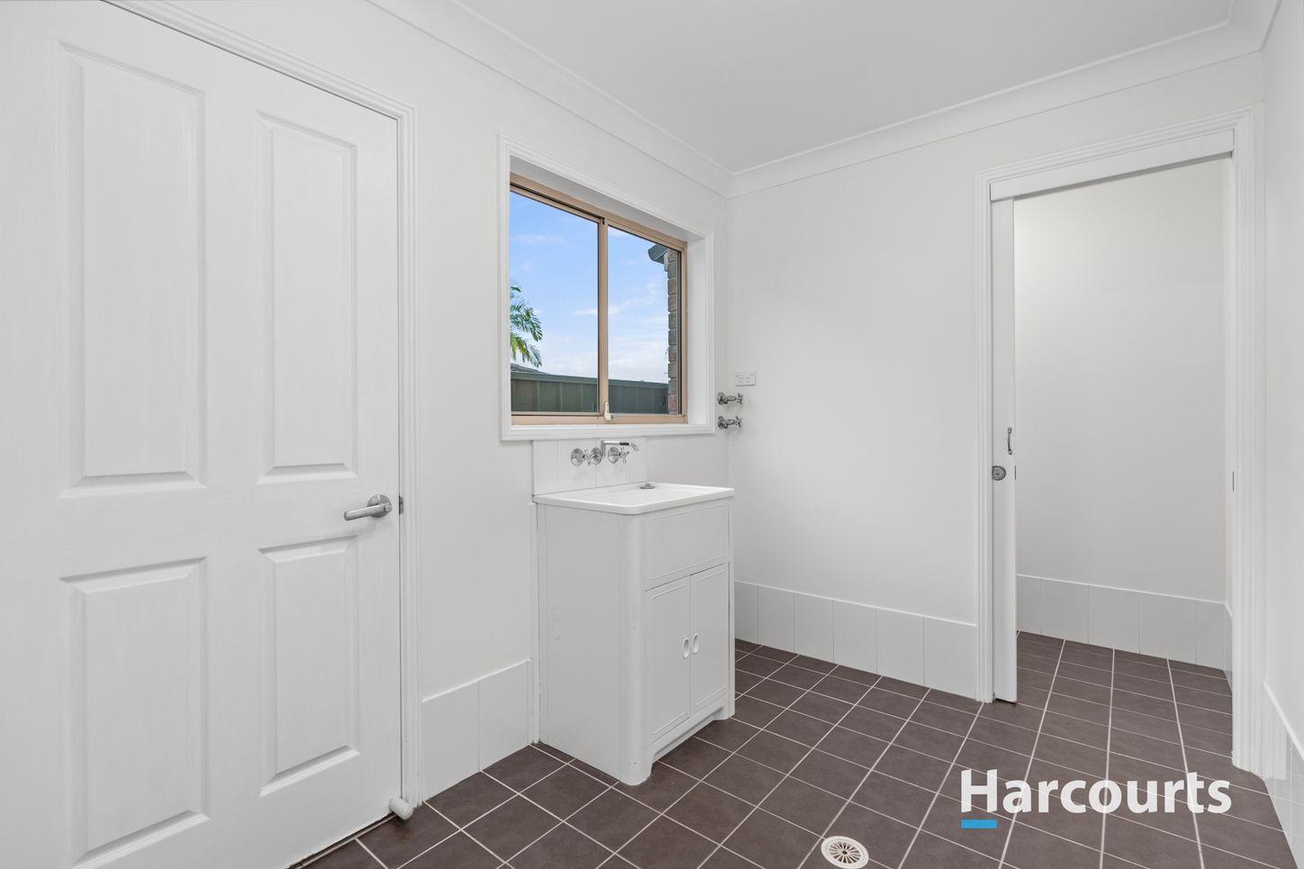 House for Rent: Elermore Vale, NSW 2287, Wales, 2287
