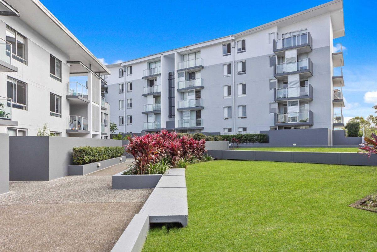 Property for Rent: Burleigh Waters, QLD 4220, Queensland, 4220