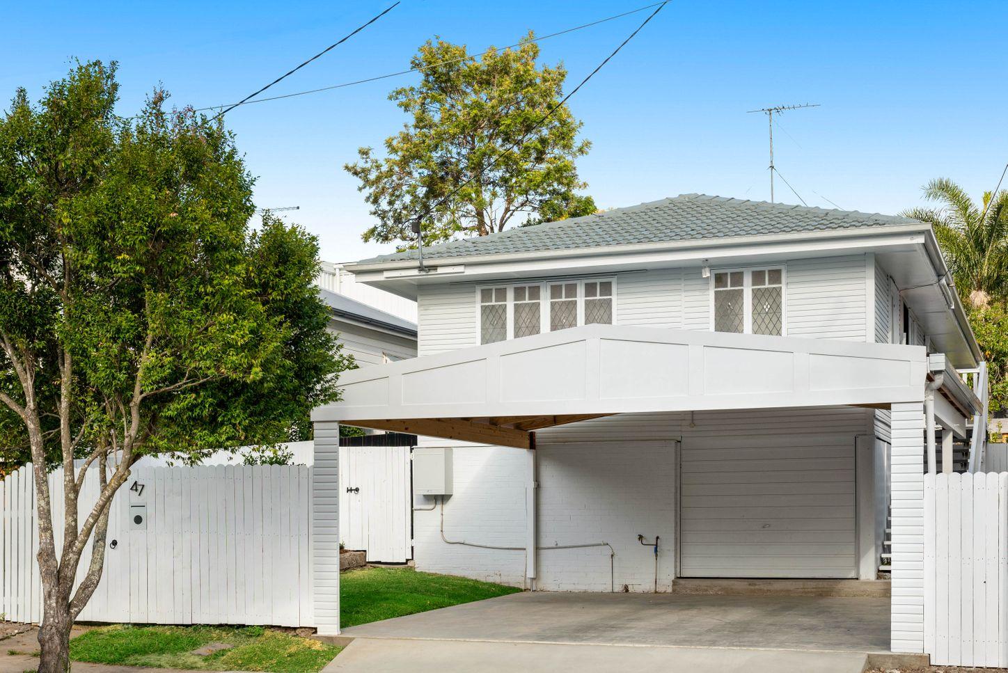 Prop-GPT: House: Queensland Kelvin Grove, QLD 4059 Queensland 4059