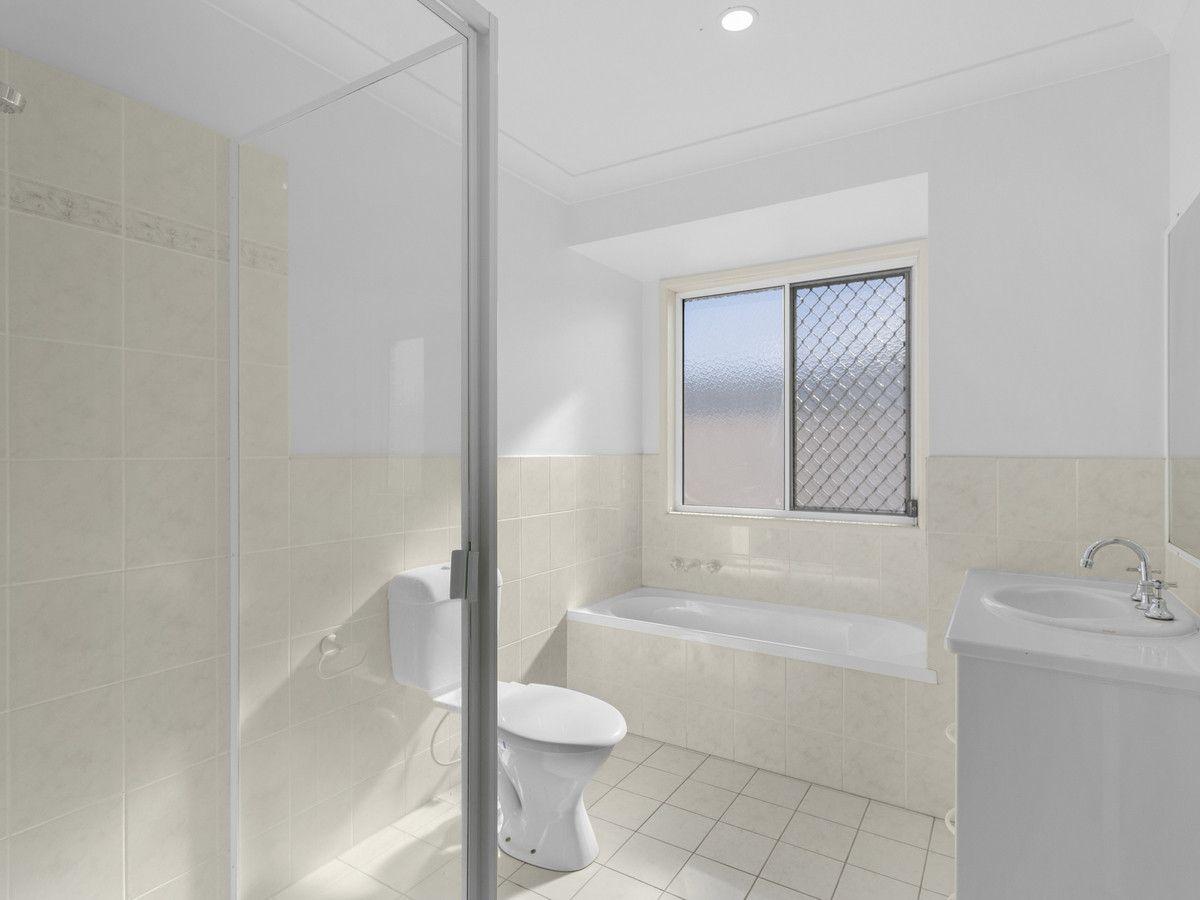 House for Rent: Mudgeeraba, QLD 4213, Queensland, 4213
