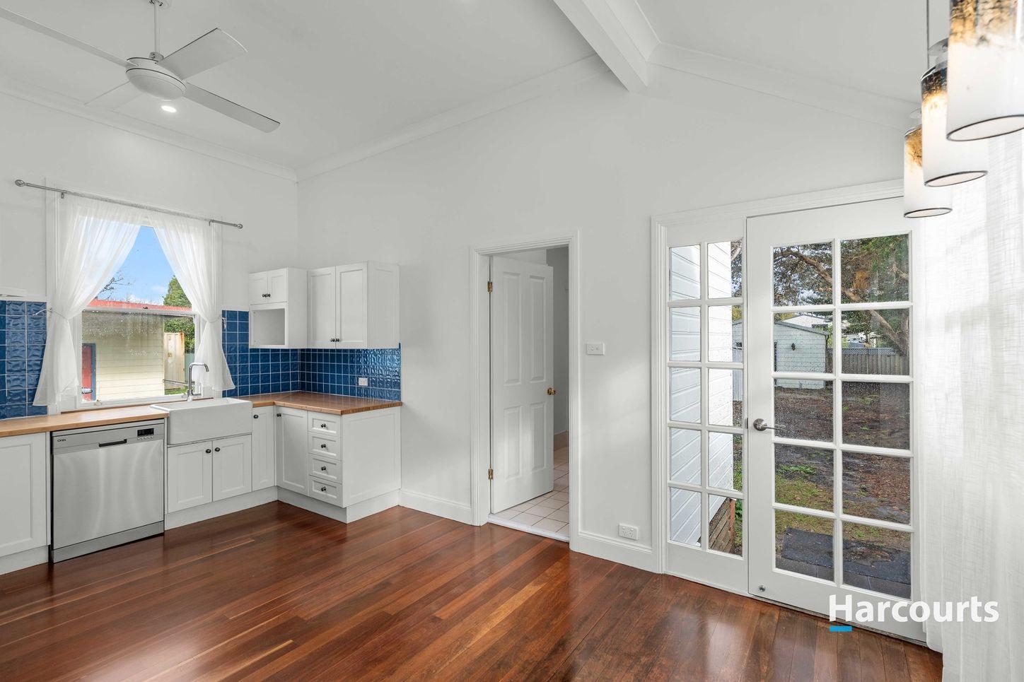 House for Rent: Mayfield, NSW 2304, Wales, 2304
