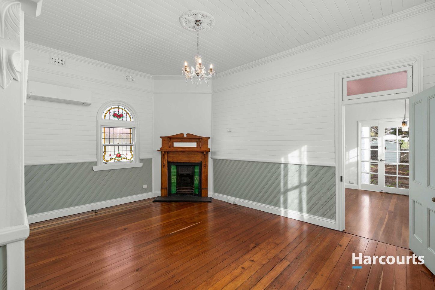House for Rent: Mayfield, NSW 2304, Wales, 2304