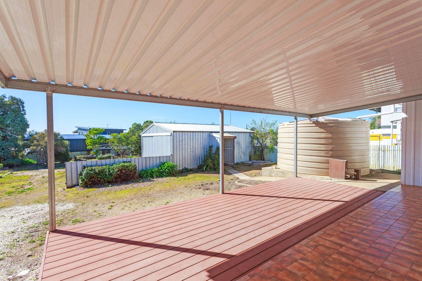 34 Shepperd Avenue, COFFIN BAY, SA 5607 - House for Rent - harcourts.net