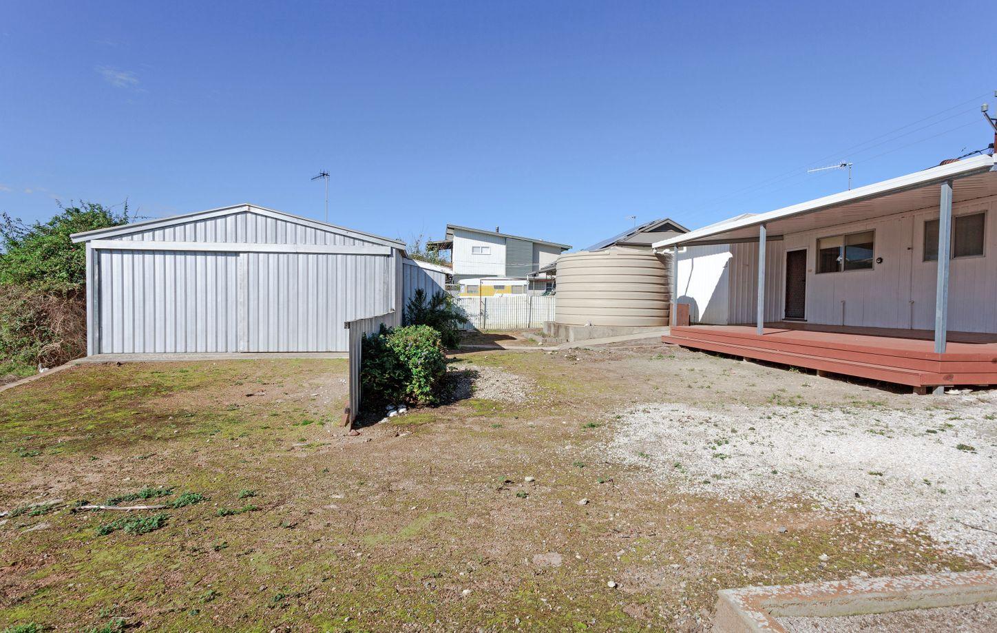 34 Shepperd Avenue, COFFIN BAY, SA 5607 - House for Rent - harcourts.net