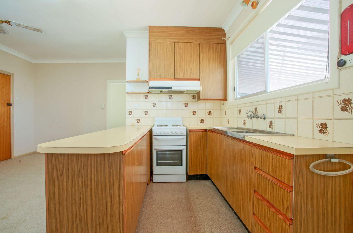 34 Shepperd Avenue, COFFIN BAY, SA 5607 - House for Rent - harcourts.net