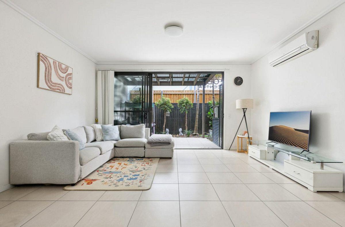 House for Rent: Robina, QLD 4226, Queensland, 4226