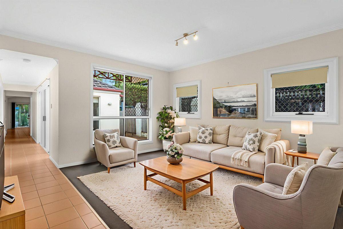 Prop-GPT: House: Queensland Robina, QLD 4226 Queensland 4226
