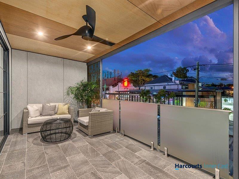 2/7 Lindsay Street, HAWTHORNE, QLD 4171 - Townhouse for Rent - harcourts.net