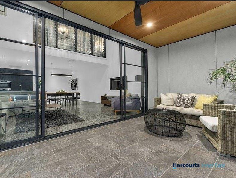 2/7 Lindsay Street, HAWTHORNE, QLD 4171 - Townhouse for Rent - harcourts.net