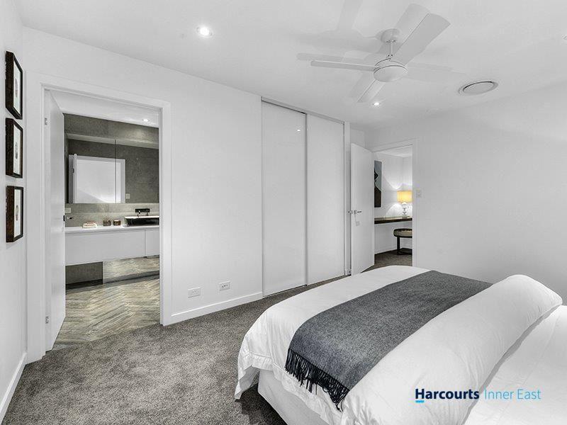 2/7 Lindsay Street, HAWTHORNE, QLD 4171 - Townhouse for Rent - harcourts.net
