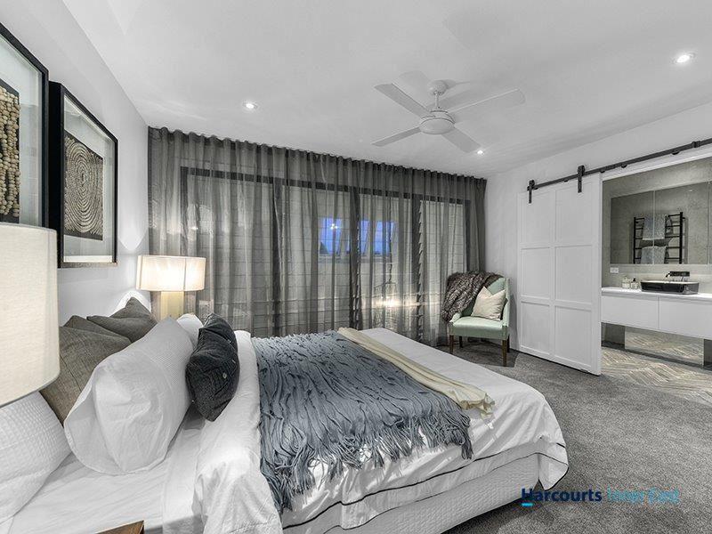 2/7 Lindsay Street, HAWTHORNE, QLD 4171 - Townhouse for Rent - harcourts.net