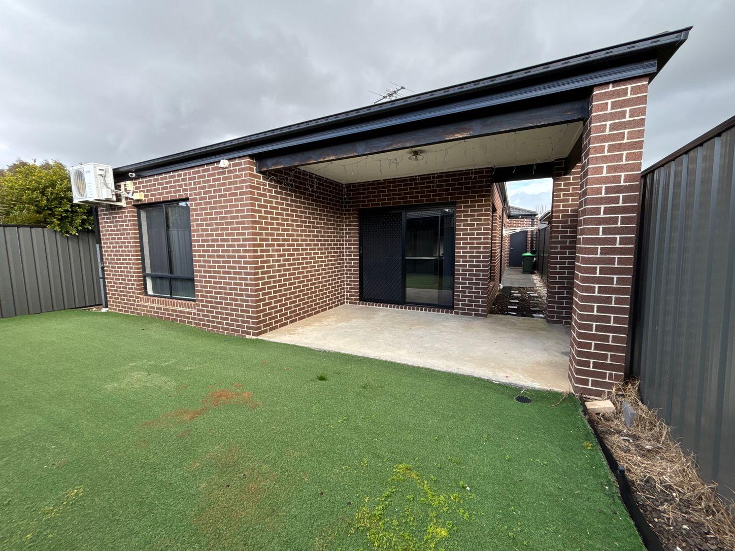 13 Periwinkle Circuit, CRAIGIEBURN, VIC 3064 - House for Rent - harcourts.net