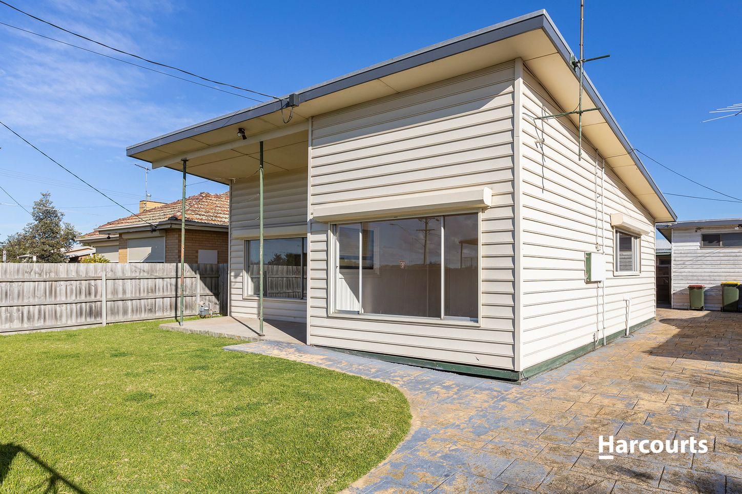 Prop-GPT: House: Victoria Bell Post Hill, VIC 3215 Victoria 3215