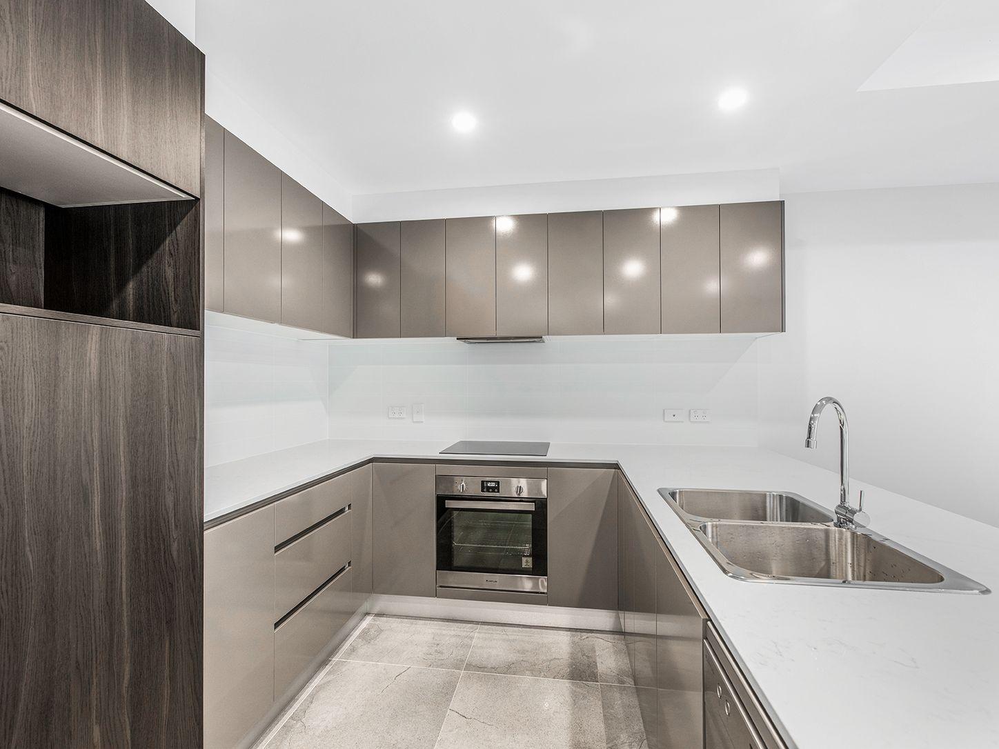 Prop-GPT: House: Queensland Chermside, QLD 4032 Queensland 4032