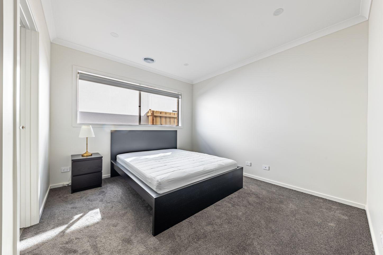 House for Rent: Melton South, VIC 3338, Victoria, 3338
