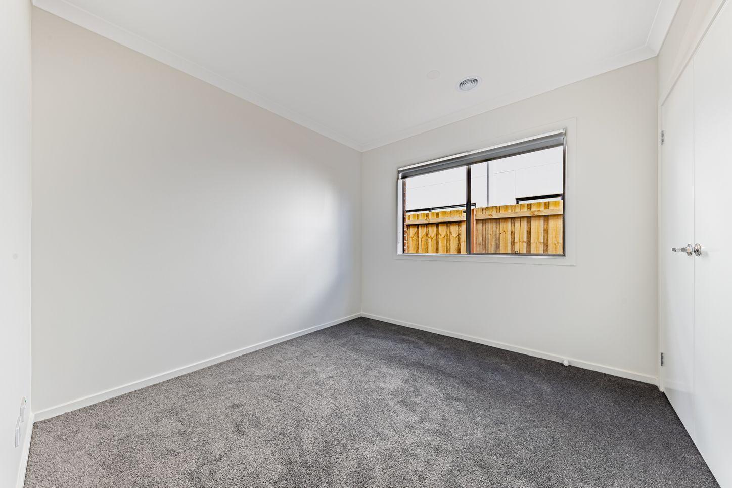 House for Rent: Melton South, VIC 3338, Victoria, 3338