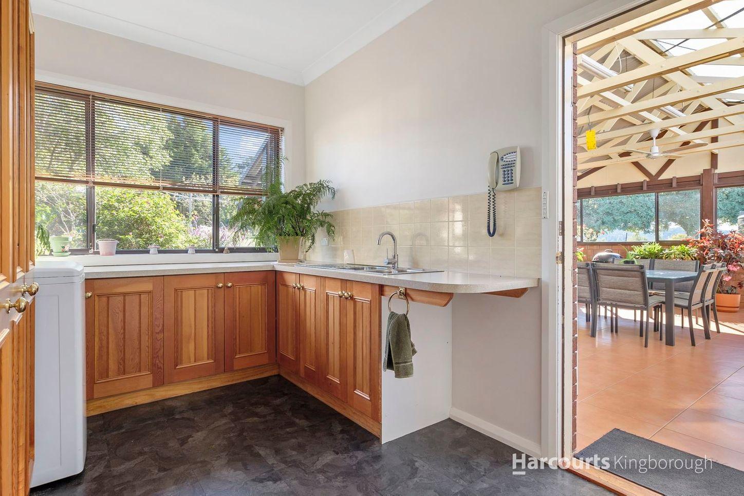 House for Rent: Kingston, TAS 7050, Tasmania, 7050