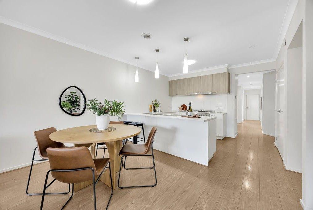 11 Pioneer Street, CRAIGIEBURN, VIC 3064 - House for Rent - harcourts.net