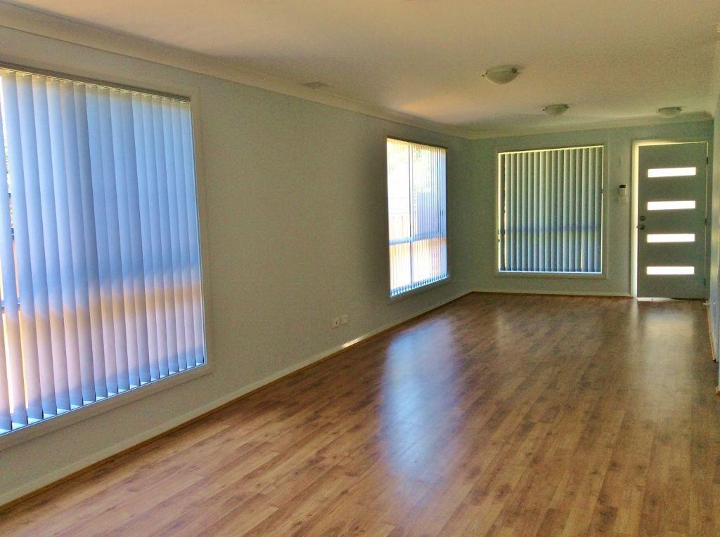 House for Rent: Mollymook, NSW 2539, Wales, 2539