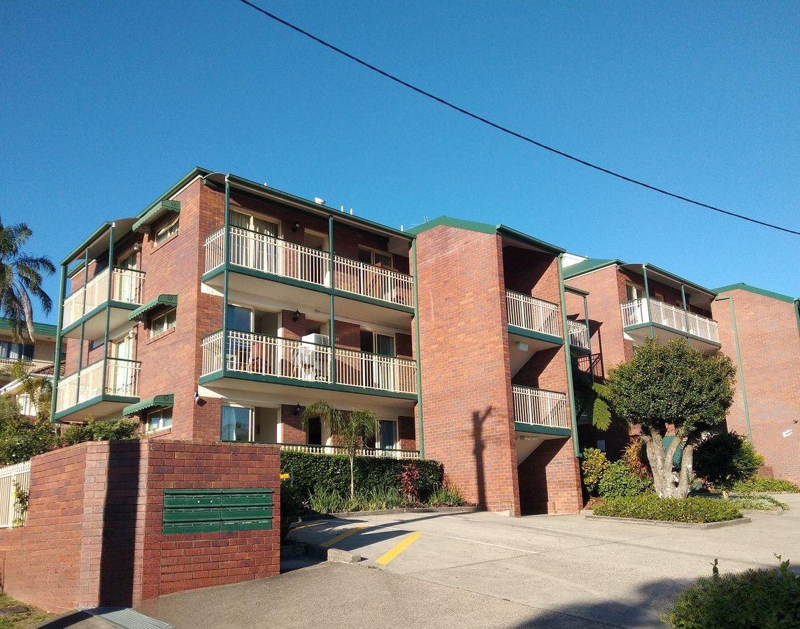 Prop-GPT: Property: QLD Wooloowin, QLD 4030 Queensland 4030