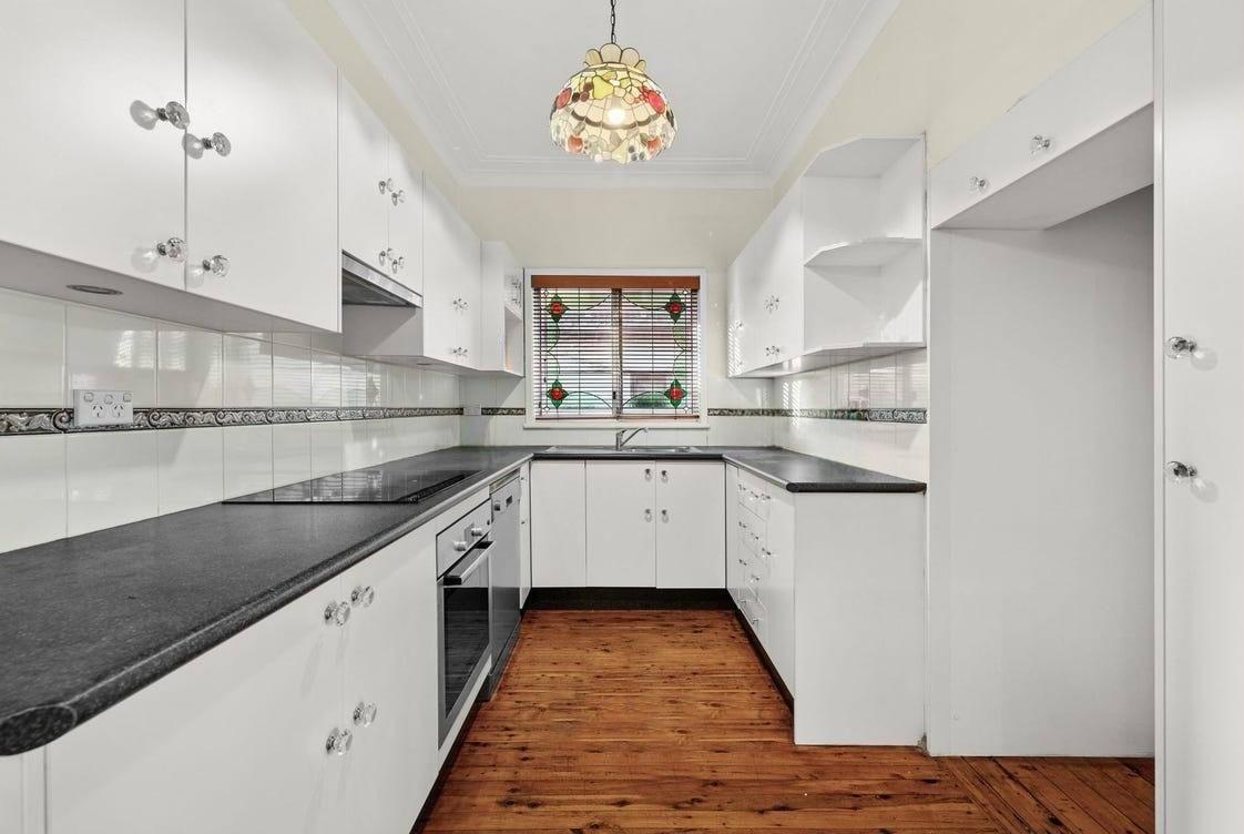House for Rent: Bass Hill, NSW 2197, NSW, 2197