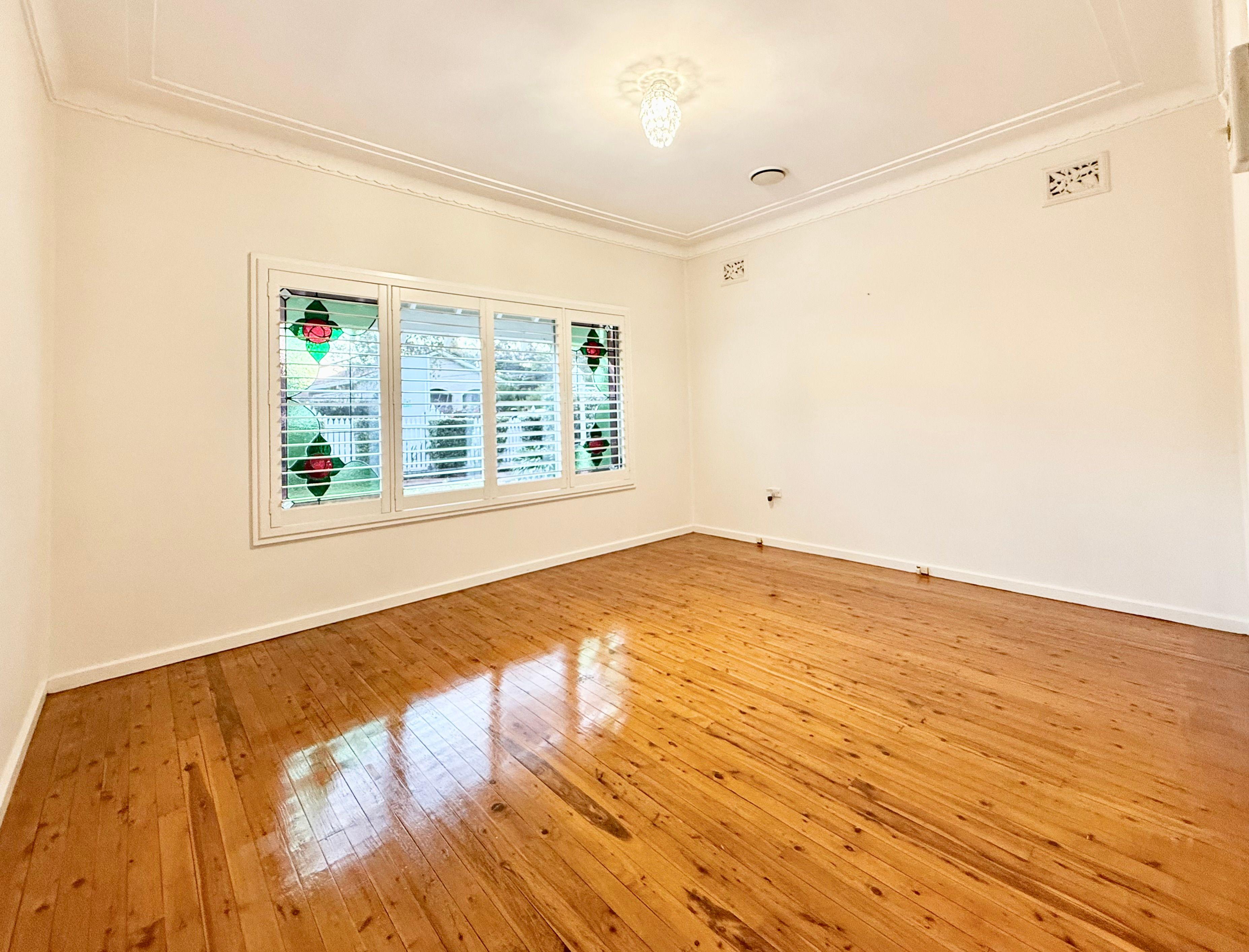 House for Rent: Bass Hill, NSW 2197, NSW, 2197