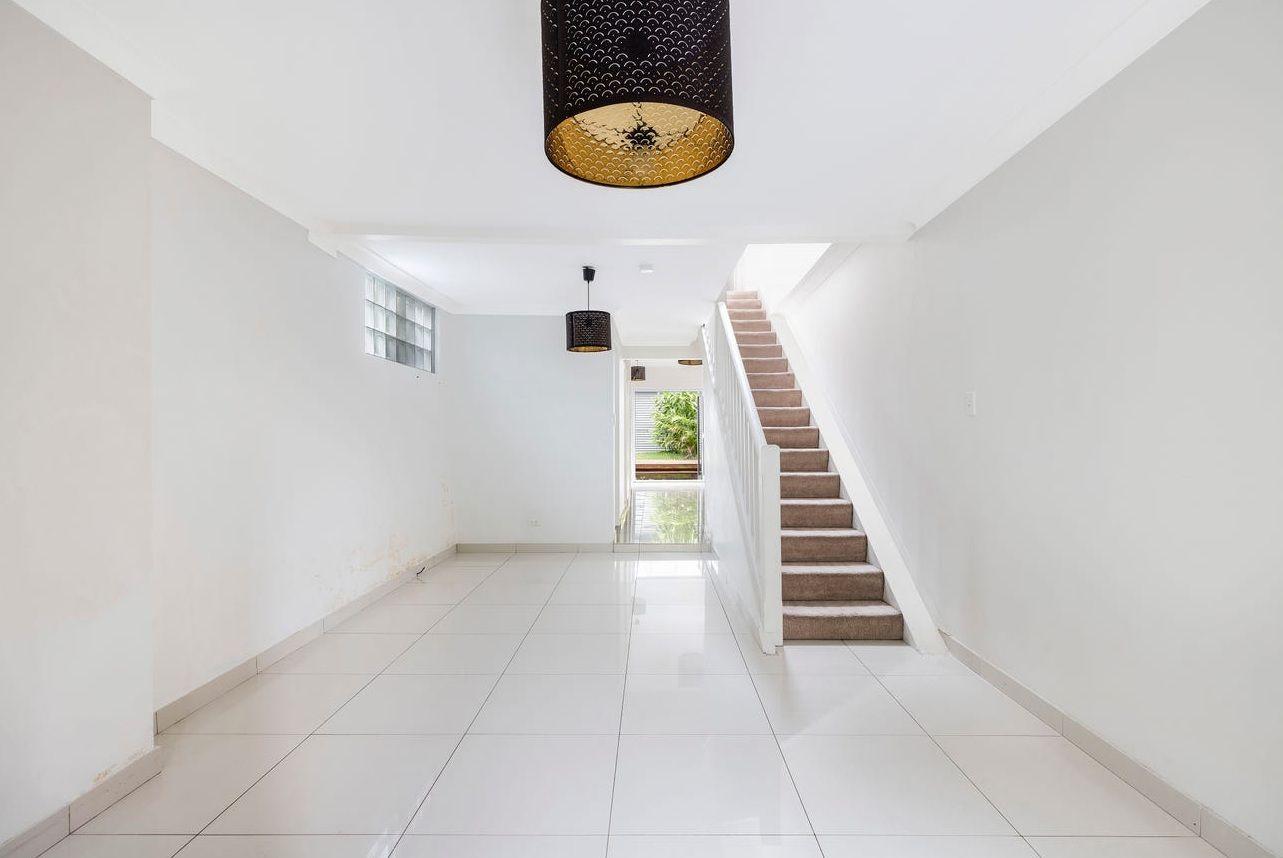 Prop-GPT: House: NSW Glebe, NSW 2037 Home For Rent