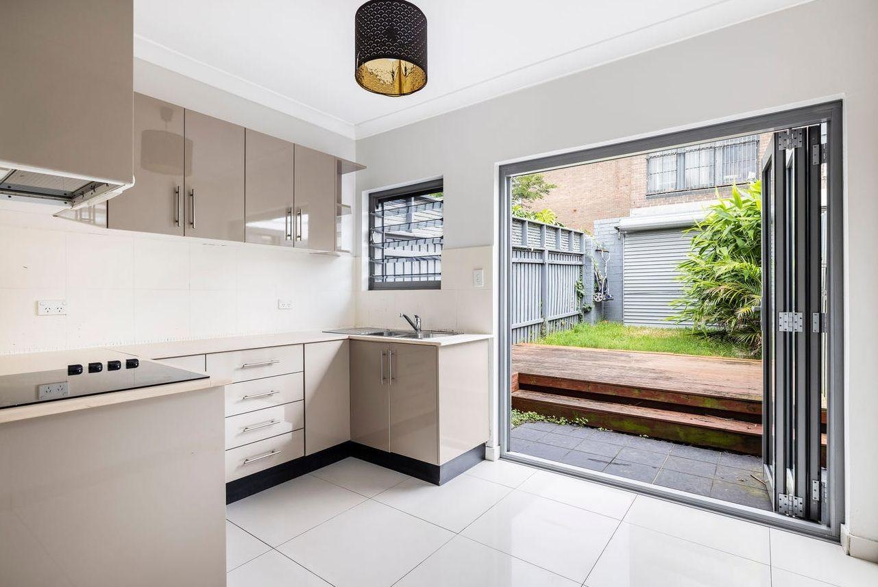House for Rent: Glebe, NSW 2037, NSW, 2037