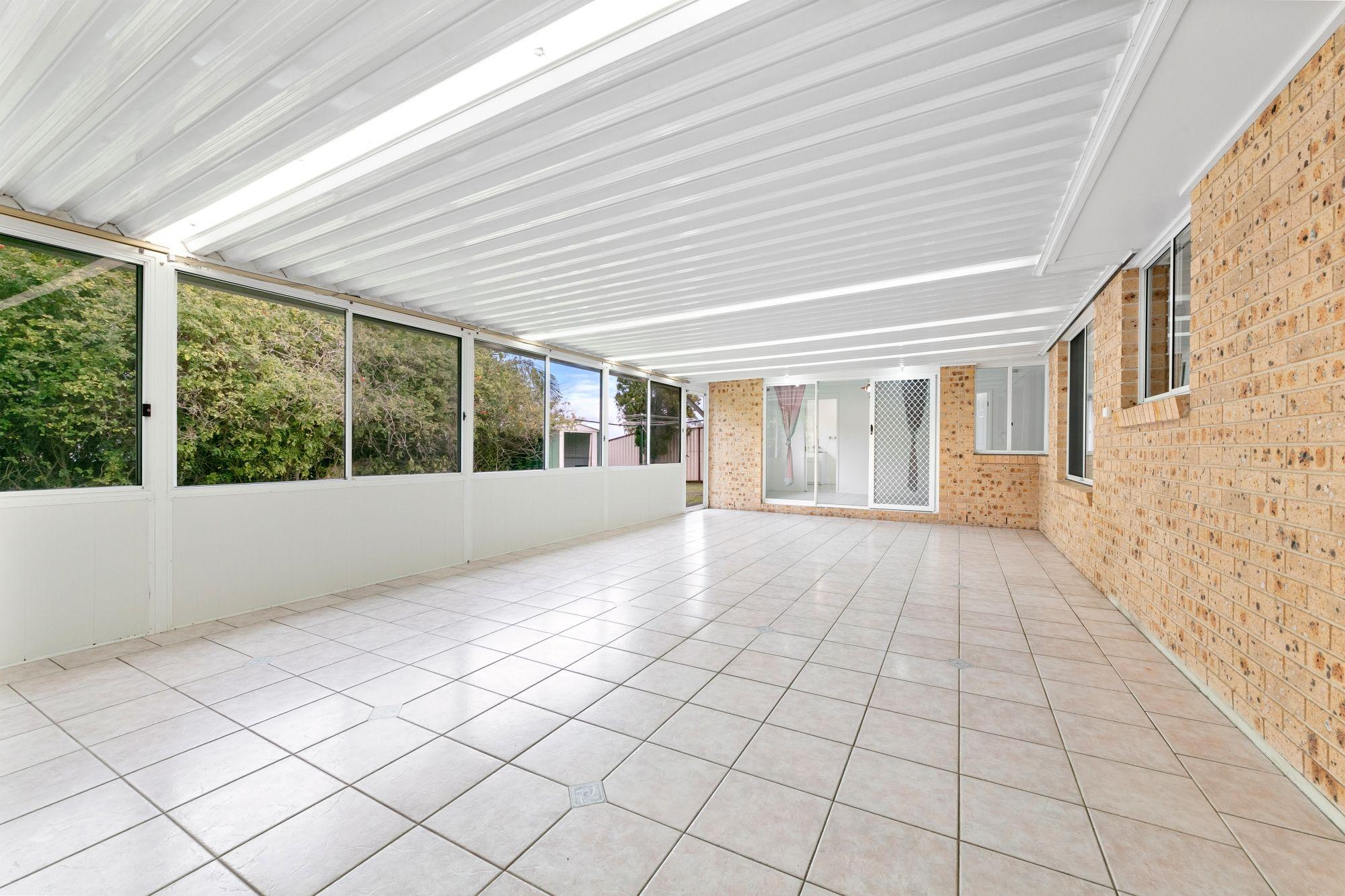 House for Rent: Blue Haven, NSW 2262, NSW, 2262