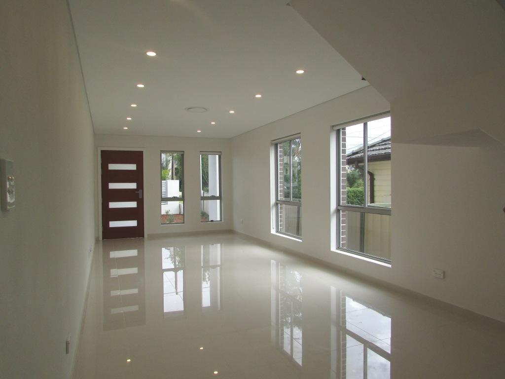 DuplexSemi-detached for Rent: Greenacre, NSW 2190, NSW, 2190