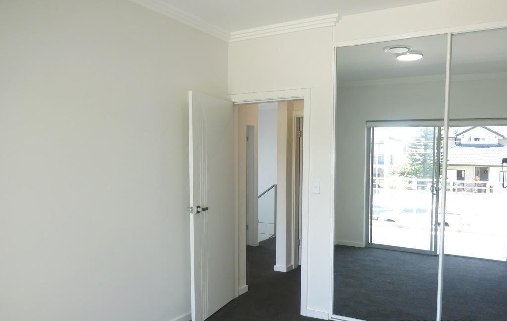 DuplexSemi-detached for Rent: Greenacre, NSW 2190, NSW, 2190