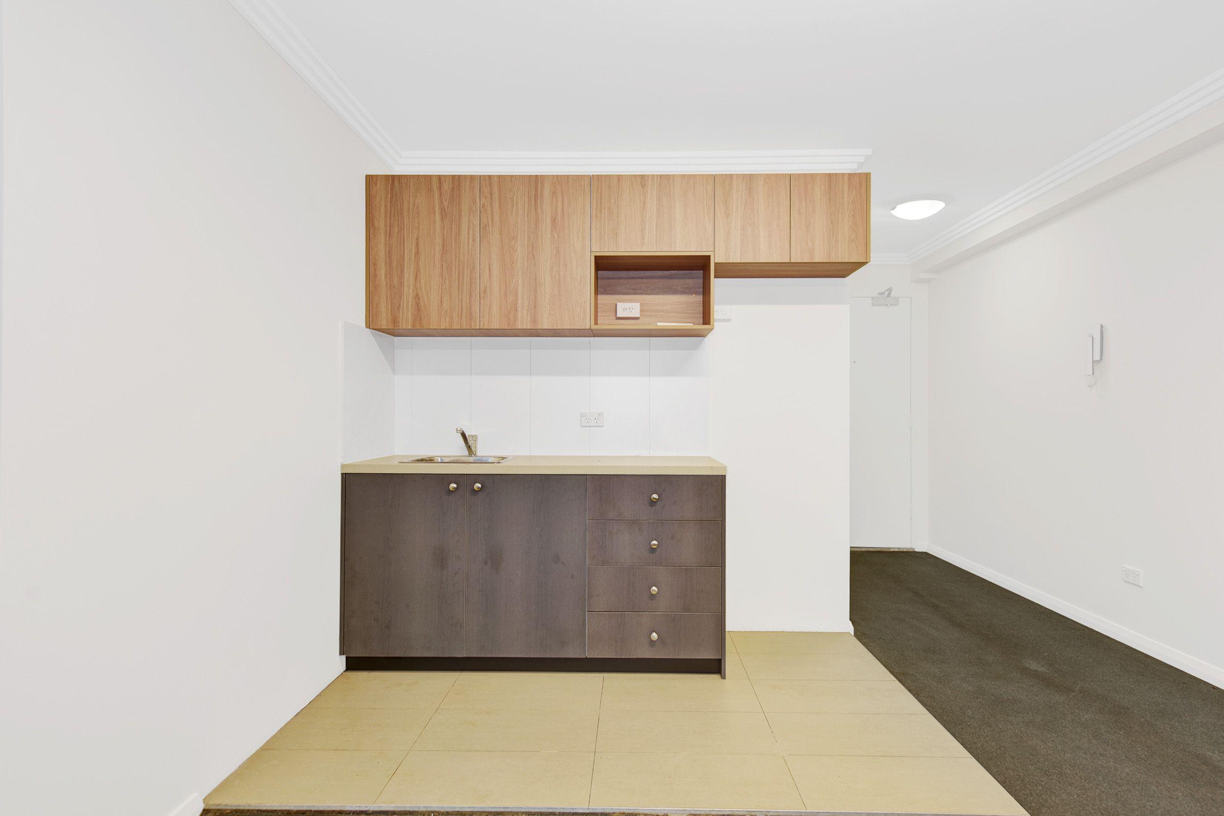 Studio for Rent: Leichhardt, NSW 2040, NSW, 2040