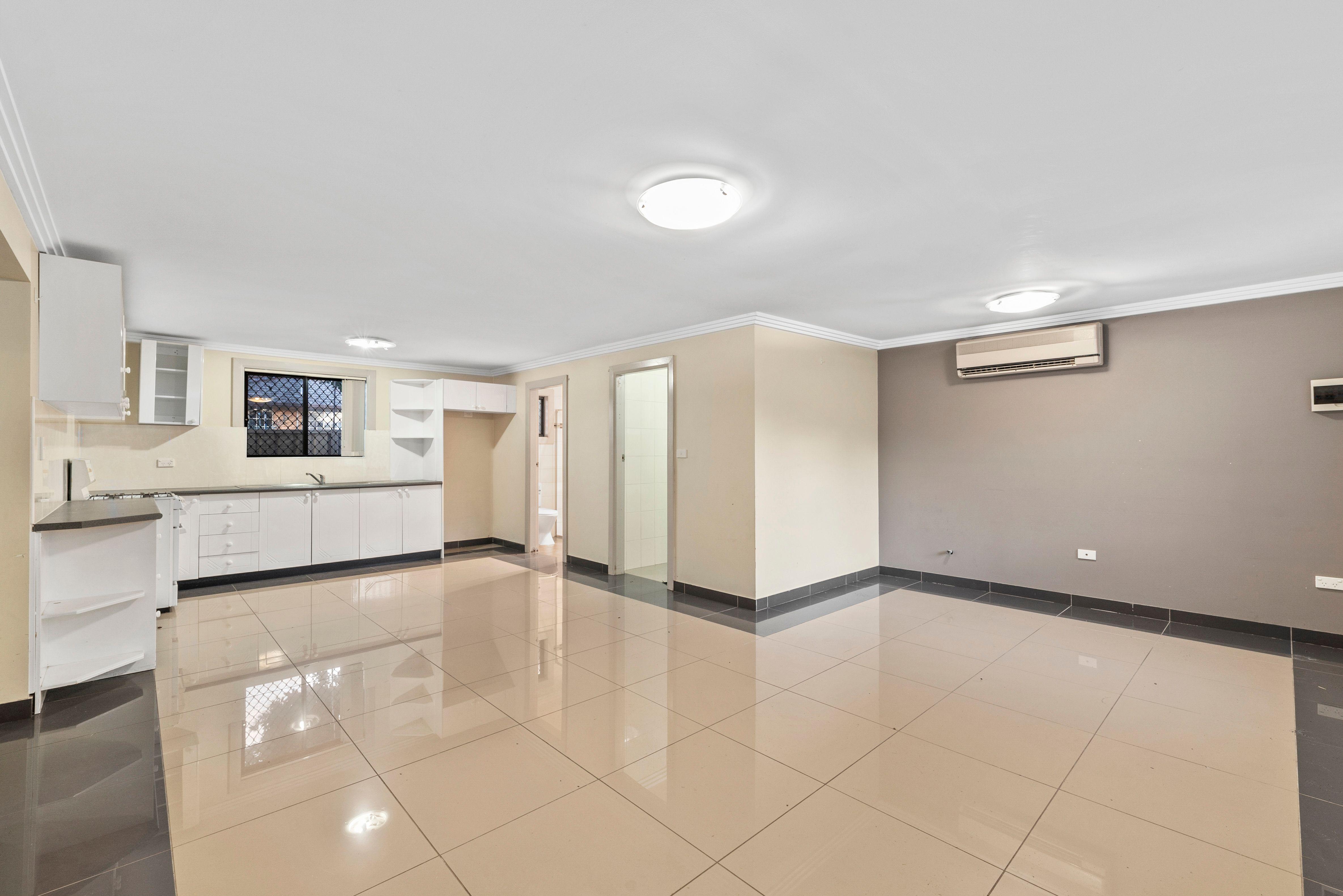 House for Rent: Yagoona, NSW 2199, NSW, 2199