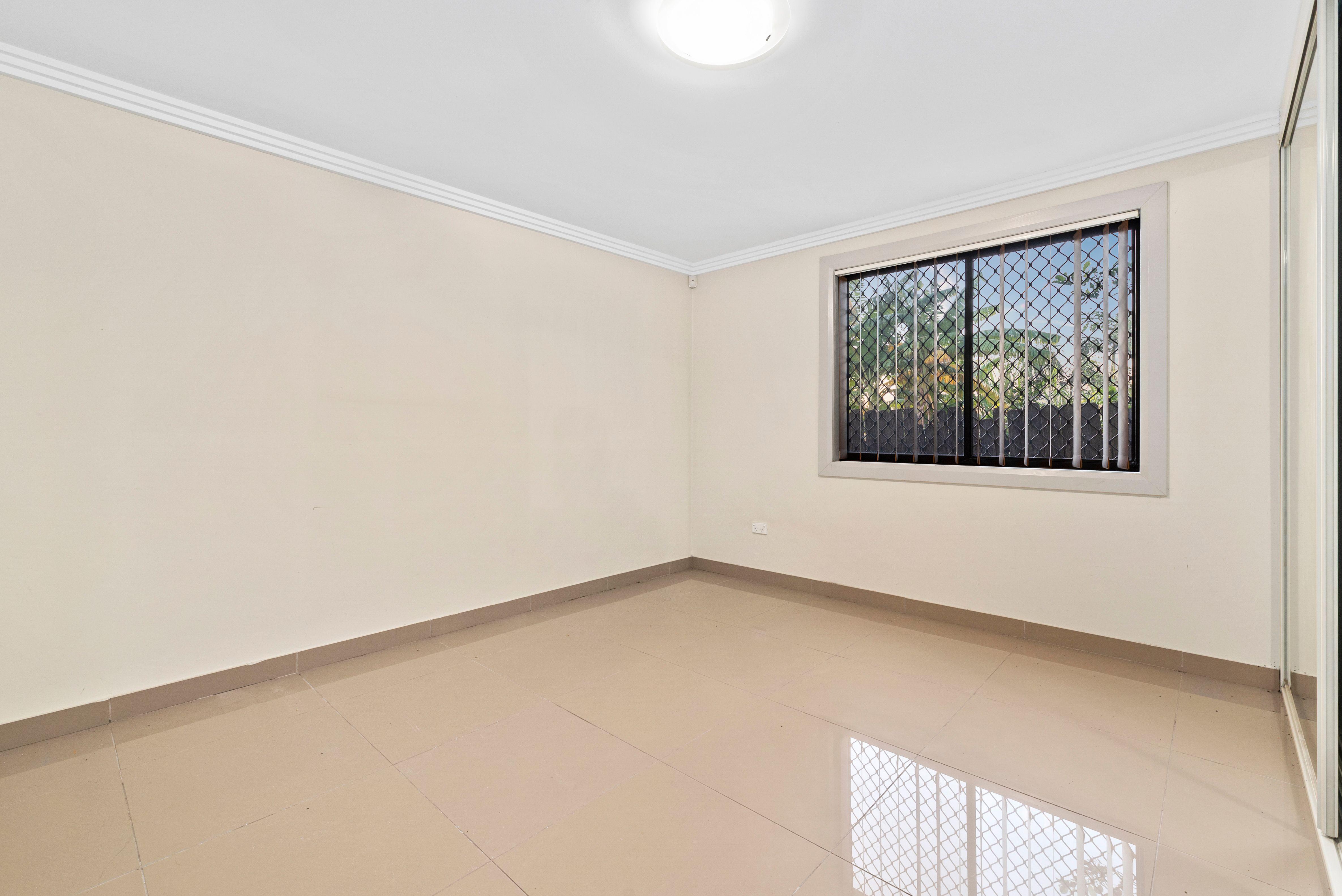 House for Rent: Yagoona, NSW 2199, NSW, 2199