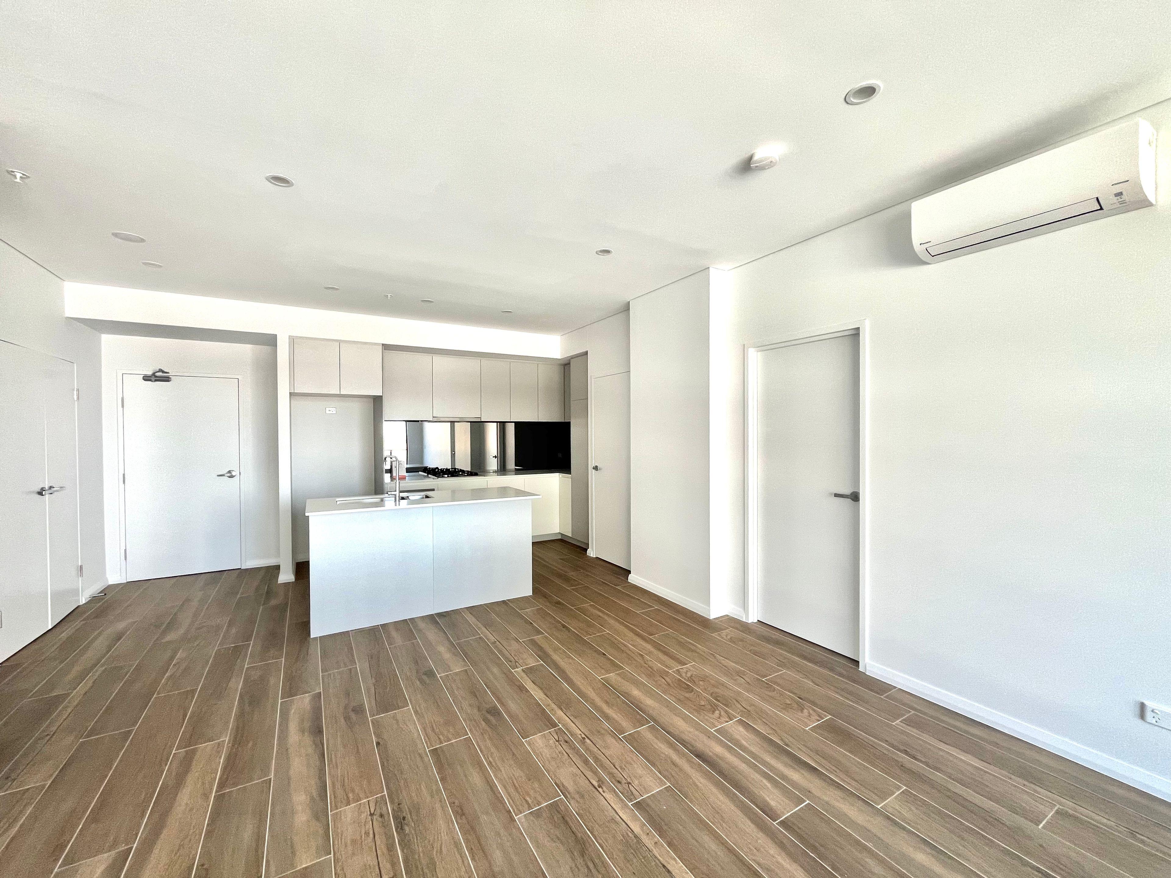 Apartment for Rent: Rouse Hill, NSW 2155, NSW, 2155